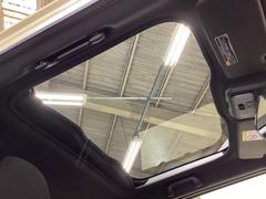 Źϥ᡼ľĤΥϥǥ顼Ǥ줿ż֤򤭤äƤǼᤤޤΤǡ¿Υ饤դ򤴴ǽޤ 4