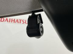 Źϥ᡼ľĤΥϥǥ顼Ǥ줿ż֤򤭤äƤǼᤤޤΤǡ¿Υ饤դ򤴴ǽޤ 4