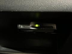 ��Ź�ϥ᡼����ľ�ĤΥ����ϥ������ǥ����顼�Ǥ����������줿��ż֤򤭤ä�����������Ƥ�Ǽ�ᤤ�����ޤ��Τǡ��¿��Υ����饤�դ򤴴�ǽ���������ޤ��� 4