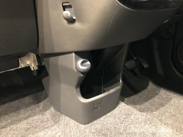 スポーツSAIII 4WD 運転席助手席シートヒーター ターボ LEDヘッドランプ・フォグランプ パドルシフト付MOMO製革巻ステアリングホイール 16インチタイヤ&アルミホイール 運転席助手席シートヒーター オートライト プッシュボタンスタート(28枚目)