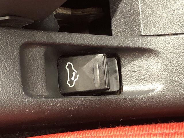 セロ 電動開閉式ルーフ LEDヘッドランプ ハロゲンフォグランプ 16インチタイヤ&アルミホイール プッシュボタンスタート セキュリティアラーム スタビライザー(フロント・リヤ)(22枚目)