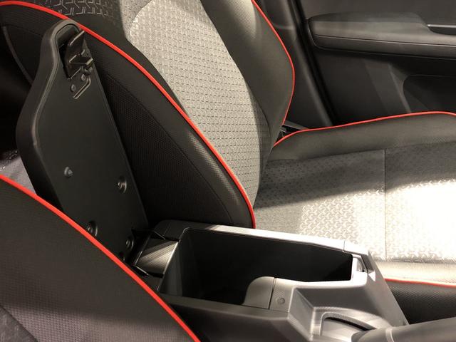 G LEDヘッドランプ・フォグランプ 全車速追従機能付アダプティブクルーズコントロール レーンキープコントロール 17インチアルミホイール シートヒーター プッシュボタンスタート(24枚目)