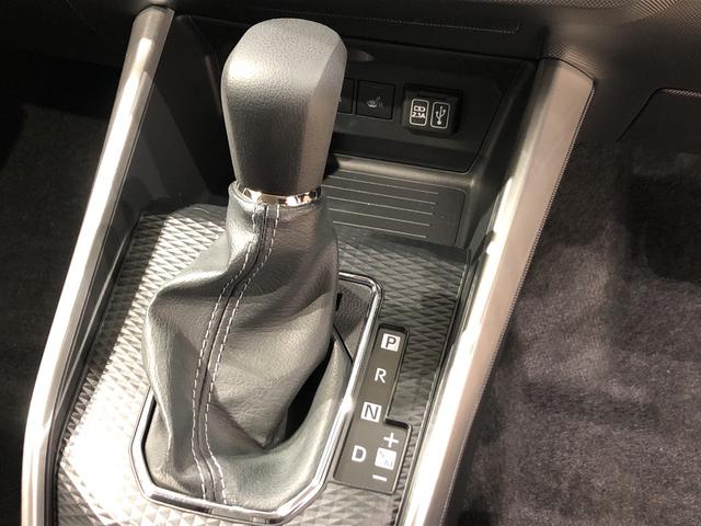 G LEDヘッドランプ・フォグランプ 全車速追従機能付アダプティブクルーズコントロール レーンキープコントロール 17インチアルミホイール シートヒーター プッシュボタンスタート(26枚目)
