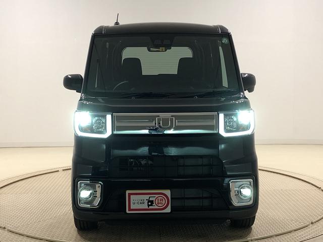 GターボリミテッドSAIII 15インチアルミホイール LEDヘッドランプ・フォグランプ 15インチアルミホイール オートライト プッシュボタンスタート セキュリティアラーム(41枚目)