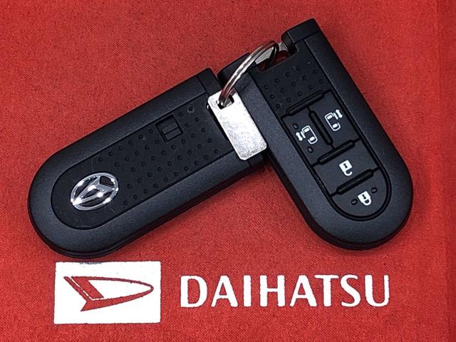 GターボリミテッドSAIII 15インチアルミホイール LEDヘッドランプ・フォグランプ 15インチアルミホイール オートライト プッシュボタンスタート セキュリティアラーム(48枚目)