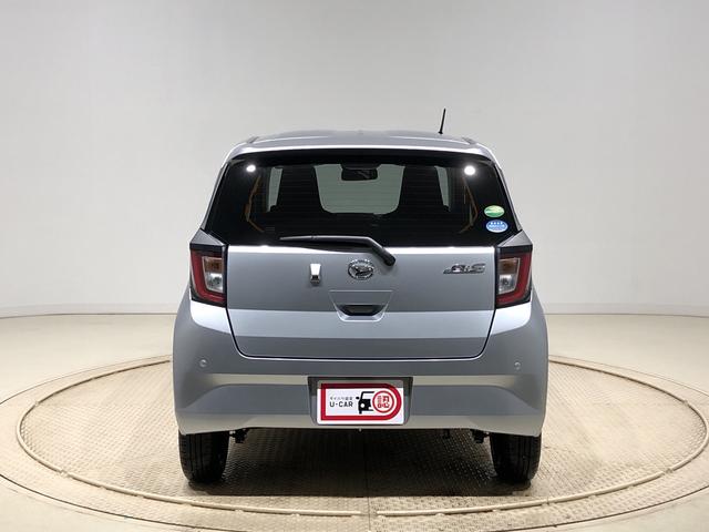 X リミテッドSAIII LEDヘッドランプ セキュリティアラーム コーナーセンサー 14インチフルホイールキャップ キーレスエントリー 電動格納式ドアミラー(7枚目)
