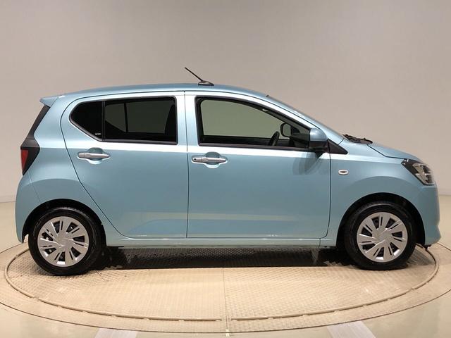 X リミテッドSAIII LEDヘッドランプ バックカメラ LEDヘッドランプ セキュリティアラーム コーナーセンサー 14インチフルホイールキャップ キーレスエントリー 電動格納式ドアミラー バックカメラ(5枚目)