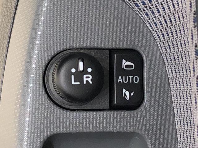 カスタム X ハイパーSAII 社外ナビ ETC 修復歴車 LEDヘッドランプ・フォグランプ 14インチアルミホイール オートライト プッシュボタンスタート セキュリティアラーム キーフリーシステム(18枚目)