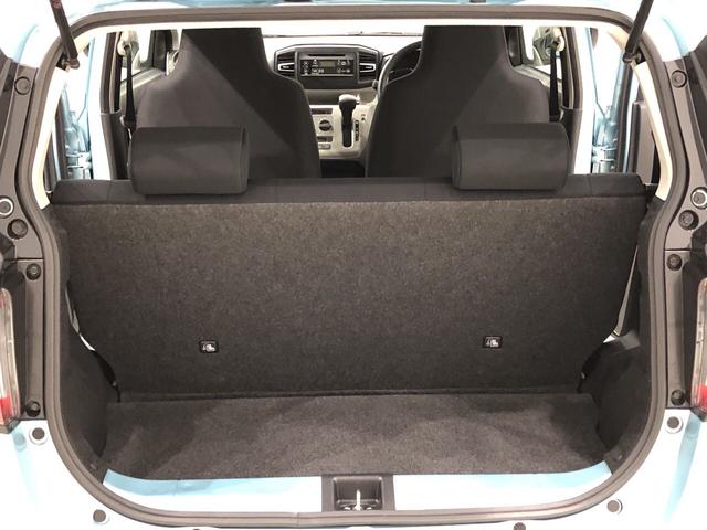 X SAIII LEDヘッドランプ 電動格納式ドアミラー付 CD/AM・FMステレオ オートライト オートハイビーム 前後コーナーセンサー 14インチフルホイールキャップ ツートンカラーインパネ 自発光式デジタルメーター(ブルーイルミネーション)(28枚目)