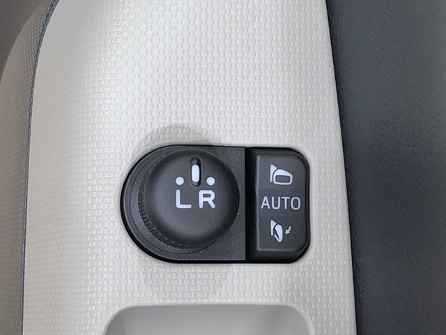 G リミテッド SAIII コーナーセンサー オートライト LEDヘッドランプ 運転席・助手席シートヒーター オートライト プッシュボタンスタート パノラマモニター対応カメラ コーナーセンサー 運転席シートリフター USB電源ソケット(22枚目)