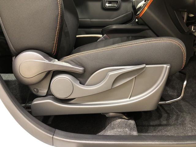 G LEDヘッドランプ・フォグランプ 運転席・助手席シートヒーター 15インチアルミホイール(シルバー塗装) オートライト プッシュボタンスタート セキュリティアラーム(25枚目)