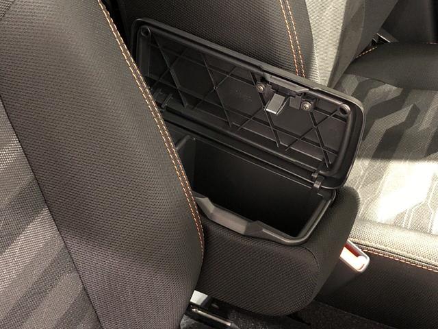 G LEDヘッドランプ・フォグランプ 運転席・助手席シートヒーター 15インチアルミホイール(シルバー塗装) オートライト プッシュボタンスタート セキュリティアラーム(27枚目)