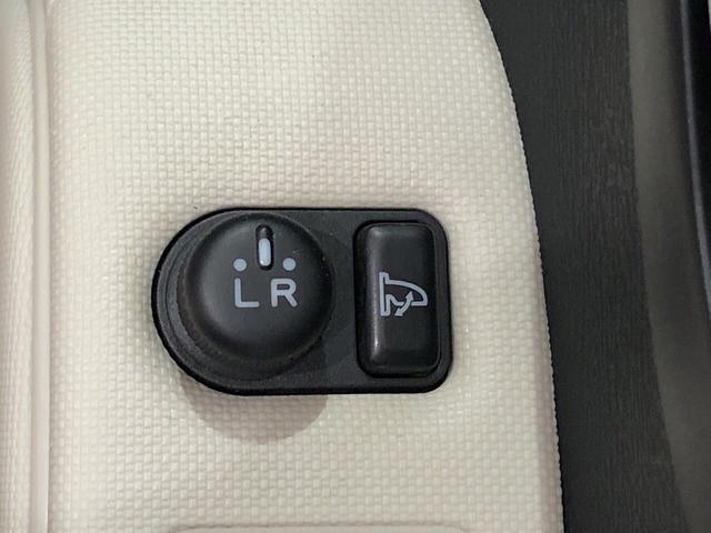 ココアX 純正CDチューナー ETC車載器 オートエアコン 運転席/助手席エアバック 電動格納ドアミラー キ-フリ-システム セキュリティーアラ-ム ハロゲンヘッドランプ・フォグランプ(17枚目)