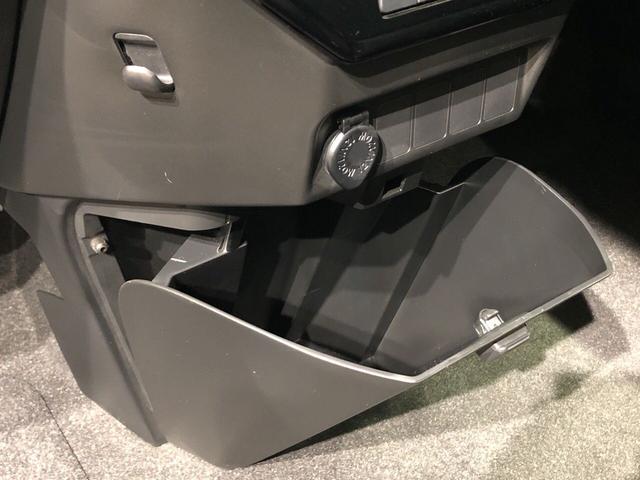 カスタム G 9インチナビ バックモニター 電動パーキング オートエアコン オートライト オートハイビーム LEDヘッドライト LEDフォグランプ プッシュスタート 両側電動スライドドア 追従型オートクルーズ 衝突回避支援システム標準装備(26枚目)