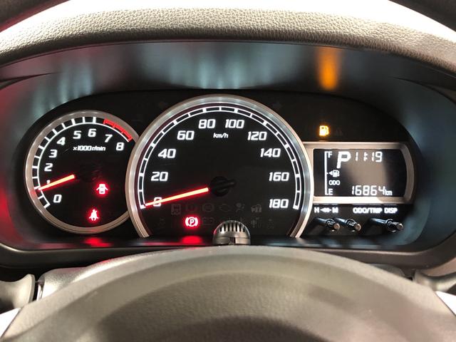 LEDヘッドランプ 14インチフルホイールキャップ オートライト プッシュボタンスタート セキュリティアラーム コーナーセンサー(17枚目)