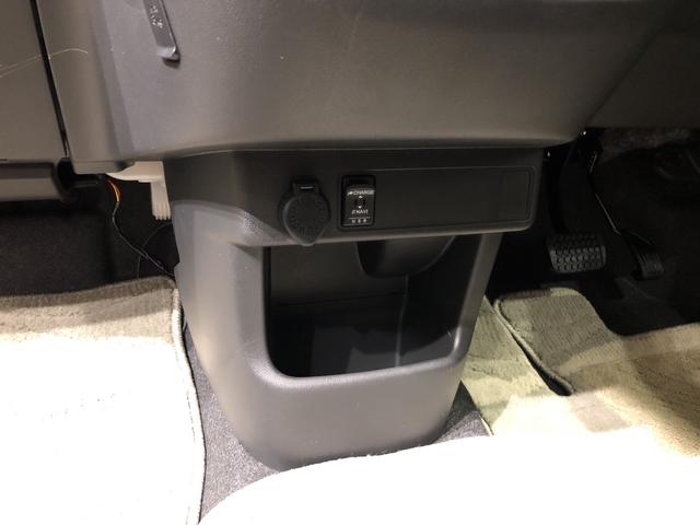 LEDヘッドランプ 14インチフルホイールキャップ オートライト プッシュボタンスタート セキュリティアラーム コーナーセンサー(27枚目)