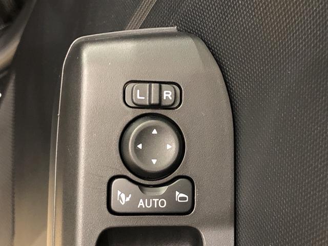 Gターボ バックカメラ セキュリティアラーム スカイフィールトップ LEDヘッドランプ LEDフォグランプ 運転席/助手席シートヒーター プッシュボタンスタート キーフリーシステム 電動パーキングブレーキ バックカメラ 15インチアルミホイール(23枚目)