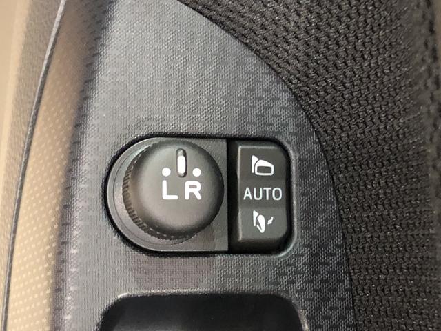XリミテッドII SAIII シートヒーター LEDライト オートライト オートハイビーム キーフリー プッシュスタート LEDヘッドライト トップシェイドガラス シートリフター オートエアコン バックカメラ 衝突回避支援システム標準装備(21枚目)