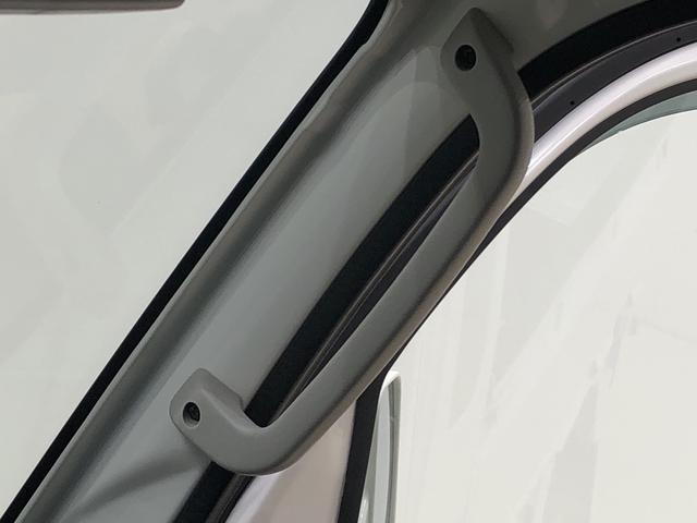 ジャンボ 2WD オートマチック車 LEDヘッドランプ ナビ LEDヘッドランプ 格納式テールゲートチェーン 大型荷台作業灯 キーレスエントリー パワーウィンドウ(18枚目)