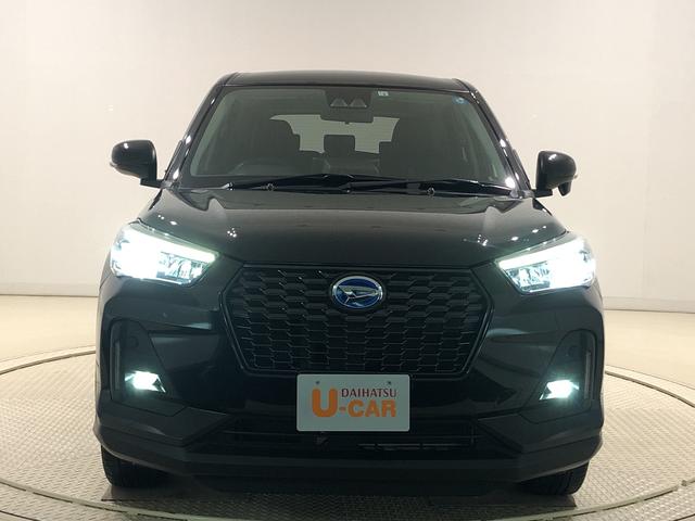 プレミアムG HEV シートヒーター クルーズコントロール LEDヘッドランプ・フォグランプ 全車速追従機能付アダプティブクルーズコントロール レーンキープコントロール ブラインドスポットモニター アルミホイール シートヒーター(40枚目)