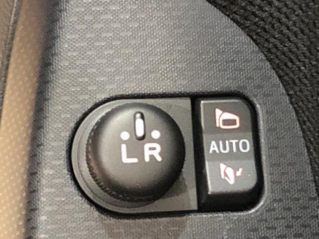 XリミテッドII SAIII LEDヘッドランプ キーフリー 運転席シートヒーター 14インチアルミホイール オートライト プッシュボタンスタート オートエアコン セキュリティアラーム キーフリーシステム(21枚目)