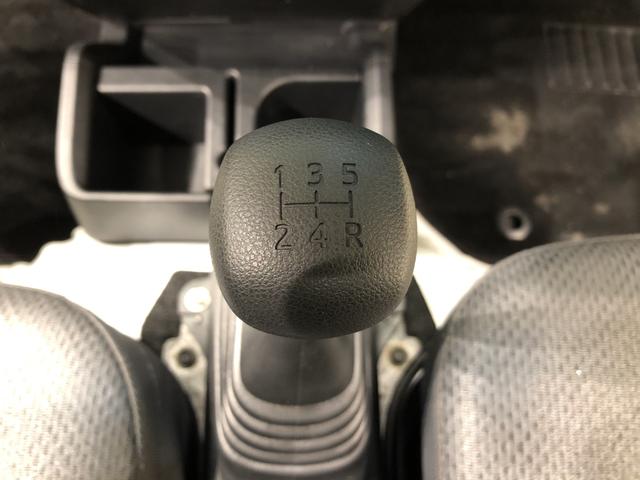 スタンダードSAIIIt LEDヘッドランプ ナビ MT車 LEDヘッドランプ トップシェイドガラス 運転席バニティミラー サビ長期保証 AM・FMラジオ スペアタイヤ 大型アシストグリップ(21枚目)