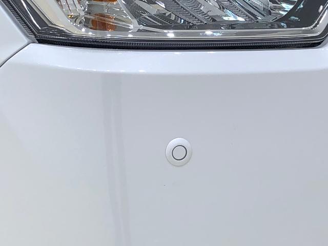 X リミテッドSAIII バックカメラ対応 オートライト LEDヘッドランプ セキュリティアラーム コーナーセンサー フルホイールキャップ キーレスエントリー 電動格納式ドアミラー ショツピングフック ミラー付きサンバイザー(29枚目)