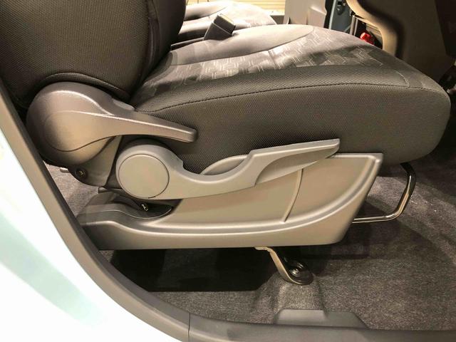 ファンクロス バックカメラ対応 プッシュボタンスタート LEDヘッドランプ パワースライドドアウェルカムオープン機能 セキュリティアラーム キーフリーシステム オートライト シートヒーター 運転席シートリフター アルミホイール(28枚目)