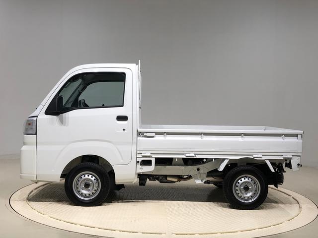 スタンダード CVT車 オートライト マニュアルエアコン CVT車 ハロゲンヘッドランプ トップシェイドガラス 運転席SRSエアバック バックソナー 電動式パワーステアリング AM/FMラジオ あゆみ板掛けテールゲート VSC&TRC(8枚目)