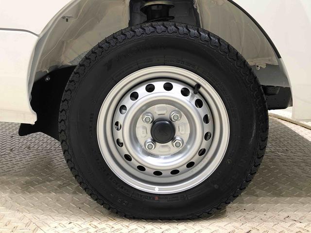 スタンダード CVT車 オートライト マニュアルエアコン CVT車 ハロゲンヘッドランプ トップシェイドガラス 運転席SRSエアバック バックソナー 電動式パワーステアリング AM/FMラジオ あゆみ板掛けテールゲート VSC&TRC(40枚目)