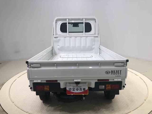 スタンダード 4WD オートライト マニュアルエアコン 運転席SRSエアバック バックソナー 電動式パワーステアリング AM/FMラジオ 3方開リヤゲート ガードフレーム スペアタイヤ マルチユーティリティフック(30枚目)