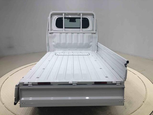 スタンダード 4WD オートライト マニュアルエアコン 運転席SRSエアバック バックソナー 電動式パワーステアリング AM/FMラジオ 3方開リヤゲート ガードフレーム スペアタイヤ マルチユーティリティフック(32枚目)