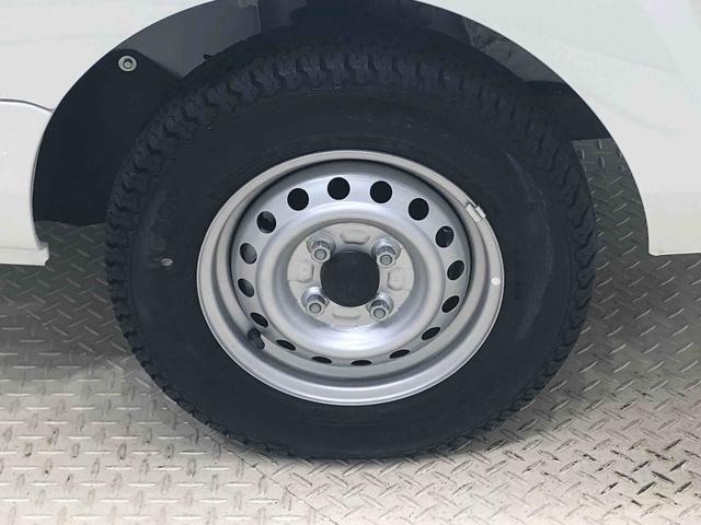 スタンダード 4WD オートライト マニュアルエアコン 運転席SRSエアバック バックソナー 電動式パワーステアリング AM/FMラジオ 3方開リヤゲート ガードフレーム スペアタイヤ マルチユーティリティフック(41枚目)