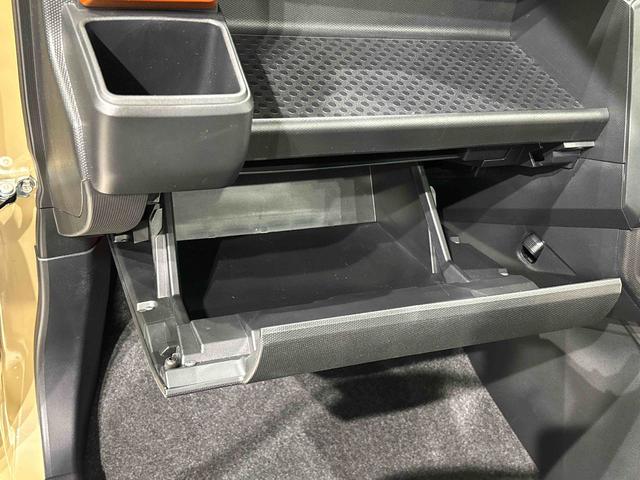 タフト Ｇターボ　ナビ　バックカメラ　ＥＴＣ　スカイフィールトップ　ＬＥＤオートライト　フロントフォグランプ　運転席助手席シートヒーター　プッシュボタンスタート　キーフリーシステム　電動パーキングブレーキ　バックカメラ　アルミホイール（33枚目）