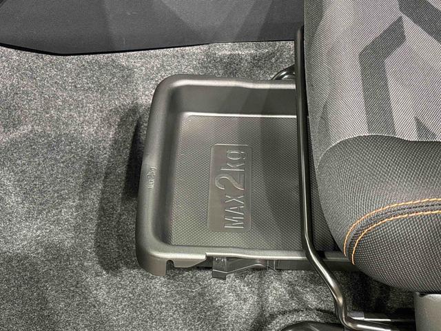 タフト Ｇターボ　ナビ　バックカメラ　ＥＴＣ　スカイフィールトップ　ＬＥＤオートライト　フロントフォグランプ　運転席助手席シートヒーター　プッシュボタンスタート　キーフリーシステム　電動パーキングブレーキ　バックカメラ　アルミホイール（34枚目）