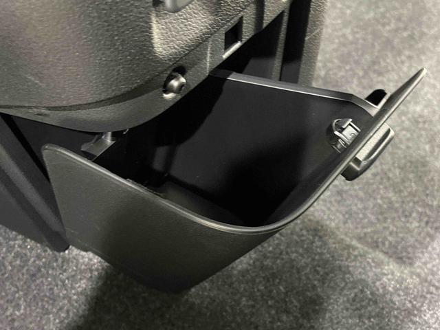 ムーヴキャンバス ストライプスＧ　９インチディスプレイオーディオ　ＬＥＤヘッドランプ・フォグランプ　置き楽ボックス　オートライト　プッシュボタンスタート　セキュリティアラーム　両側パワースライドドア（35枚目）
