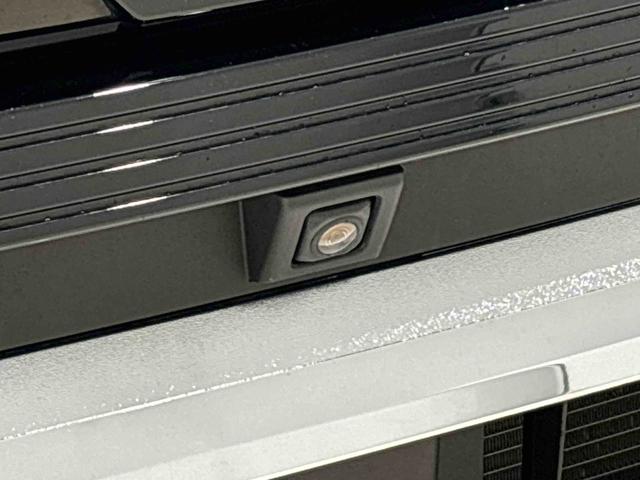 タント カスタムＲＳ　パノラマモニター　電動パーキング　クルコン　ＬＥＤオートライト　パワースライドドアウェルカムオープン機能　運転席ロングスライドシ－ト　助手席ロングスライド　助手席イージークローザー　アルミホイール　キーフリーシステム　クルーズコントロール（12枚目）