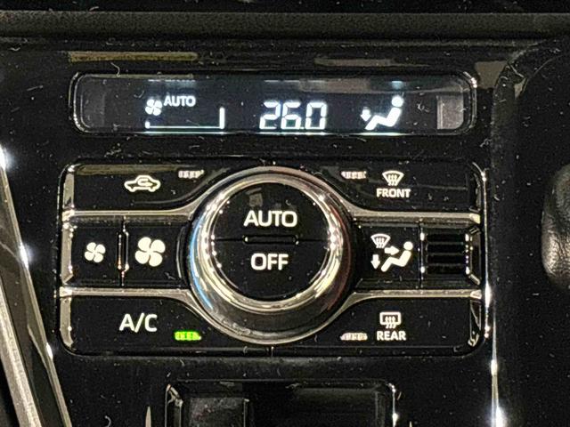 タント カスタムＲＳ　パノラマモニター　電動パーキング　クルコン　ＬＥＤオートライト　パワースライドドアウェルカムオープン機能　運転席ロングスライドシ－ト　助手席ロングスライド　助手席イージークローザー　アルミホイール　キーフリーシステム　クルーズコントロール（18枚目）