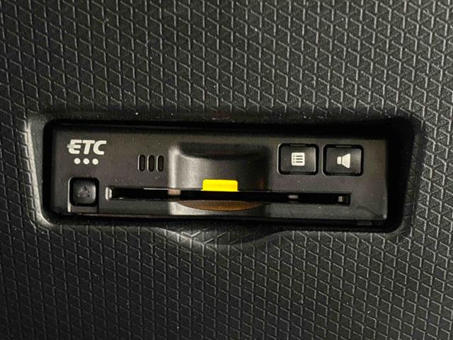 タント カスタムＲＳ　パノラマモニター　電動パーキング　クルコン　ＬＥＤオートライト　パワースライドドアウェルカムオープン機能　運転席ロングスライドシ－ト　助手席ロングスライド　助手席イージークローザー　アルミホイール　キーフリーシステム　クルーズコントロール（26枚目）