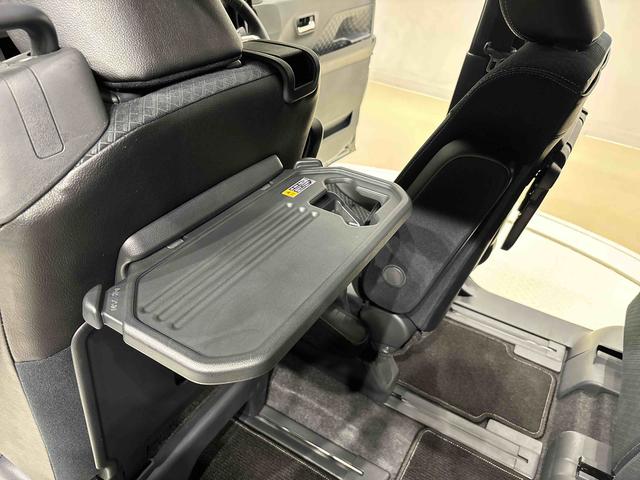 タント カスタムＲＳ　パノラマモニター　電動パーキング　クルコン　ＬＥＤオートライト　パワースライドドアウェルカムオープン機能　運転席ロングスライドシ－ト　助手席ロングスライド　助手席イージークローザー　アルミホイール　キーフリーシステム　クルーズコントロール（38枚目）