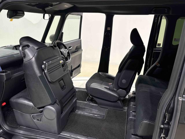 タント カスタムＲＳ　パノラマモニター　電動パーキング　クルコン　ＬＥＤオートライト　パワースライドドアウェルカムオープン機能　運転席ロングスライドシ－ト　助手席ロングスライド　助手席イージークローザー　アルミホイール　キーフリーシステム　クルーズコントロール（39枚目）