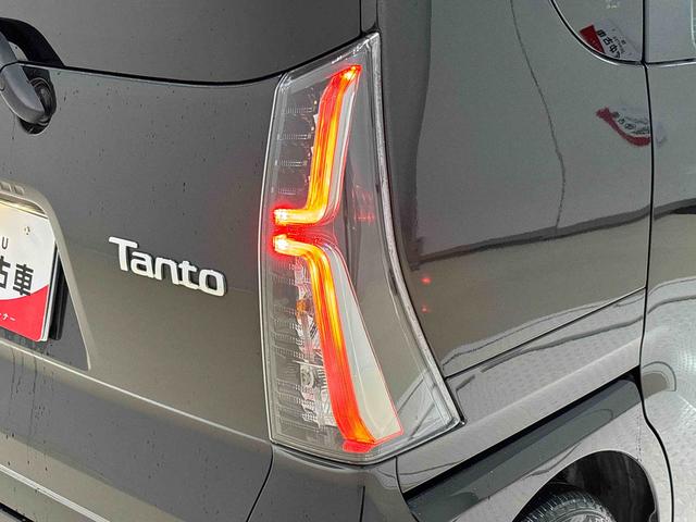 タント カスタムＲＳ　パノラマモニター　電動パーキング　クルコン　ＬＥＤオートライト　パワースライドドアウェルカムオープン機能　運転席ロングスライドシ－ト　助手席ロングスライド　助手席イージークローザー　アルミホイール　キーフリーシステム　クルーズコントロール（52枚目）