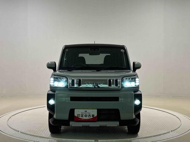 タフト Ｇ　クロムベンチャー　シートヒーター　電動パーキングブレーキ　スカイフィールトップ　ＬＥＤオートライト＆フォグランプ　電動パーキングブレーキ　プッシュボタンスタート　バックカメラ　アルミホイール　オート電動格納式ドアミラー（43枚目）