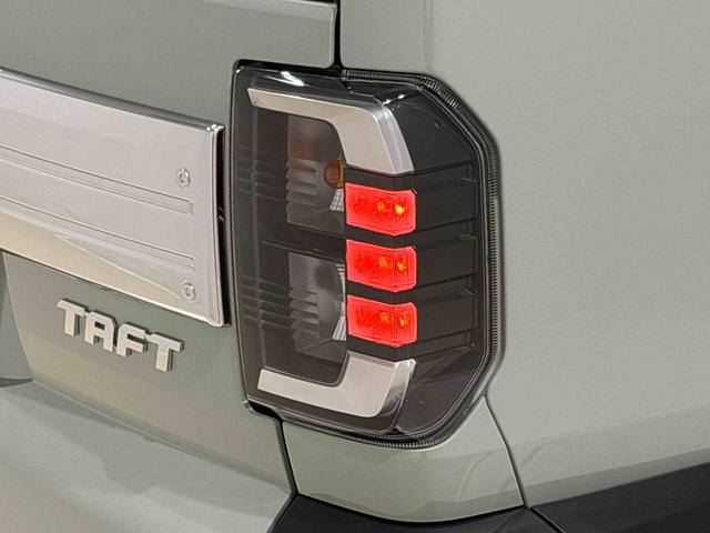 タフト Ｇ　クロムベンチャー　シートヒーター　電動パーキングブレーキ　スカイフィールトップ　ＬＥＤオートライト＆フォグランプ　電動パーキングブレーキ　プッシュボタンスタート　バックカメラ　アルミホイール　オート電動格納式ドアミラー（46枚目）