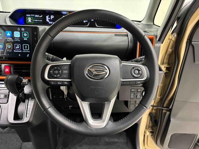 タント ファンクロスターボ　ディスプレイオーディオ　パノラマカメラ　ＬＥＤオートライト　パワースライドドアウェルカムオープン機能　電動パーキングブレーキ　運転席助手席シートヒーター　アルミホイールキーフリーシステム　　オート電動格納式ドアミラー（14枚目）