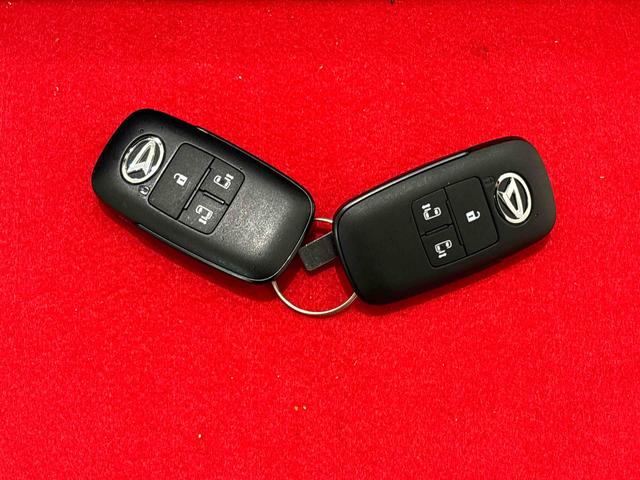 タント ファンクロスターボ　ディスプレイオーディオ　パノラマカメラ　ＬＥＤオートライト　パワースライドドアウェルカムオープン機能　電動パーキングブレーキ　運転席助手席シートヒーター　アルミホイールキーフリーシステム　　オート電動格納式ドアミラー（52枚目）