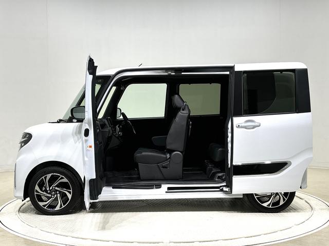 タント カスタムＲＳスタイルセレクション　パノラマモニター　ＥＴＣ付　ＬＥＤオートライト　パワースライドドアウェルカムオープン機能　オート電動格納式ドアミラー　運転席ロングスライド　助手席ロングスライド　助手席イージークローザー　アルミホイール　キーフリーシステム（8枚目）