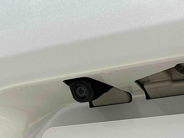 タント カスタムＲＳスタイルセレクション　パノラマモニター　ＥＴＣ付　ＬＥＤオートライト　パワースライドドアウェルカムオープン機能　オート電動格納式ドアミラー　運転席ロングスライド　助手席ロングスライド　助手席イージークローザー　アルミホイール　キーフリーシステム（10枚目）
