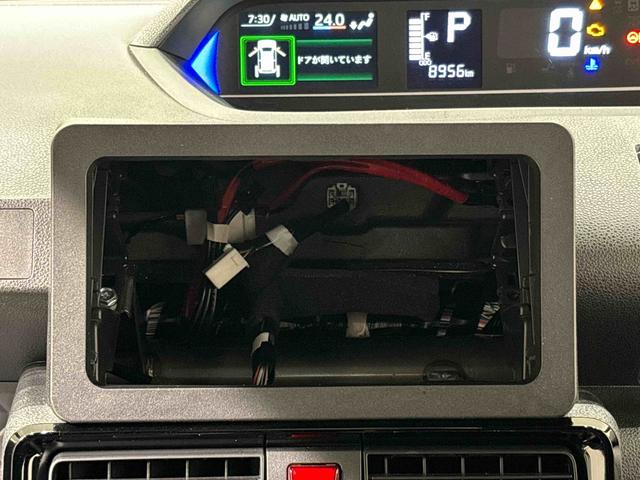 タント カスタムＲＳスタイルセレクション　パノラマモニター　ＥＴＣ付　ＬＥＤオートライト　パワースライドドアウェルカムオープン機能　オート電動格納式ドアミラー　運転席ロングスライド　助手席ロングスライド　助手席イージークローザー　アルミホイール　キーフリーシステム（18枚目）