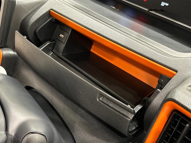 タント ファンクロス　バックカメラ　電動パーキングブレーキ　純正ナビ装着用アップグレードパック　電動パーキングブレーキ　オートブレーキホールド機能　リヤヒーターダクト　３６０°スーパーＵＶ＆ＩＲカットガラス　チルトステアリング　運転席シートリフター　キーフリー（26枚目）